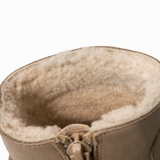 Leather koala boots fleece-lined