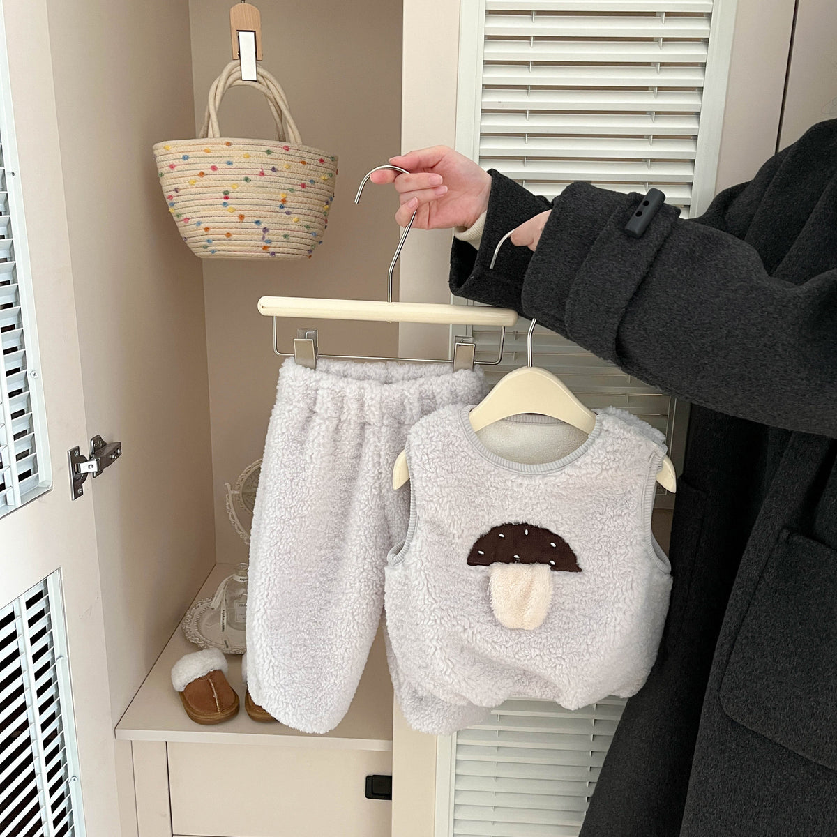 Korean Style Baby Fashion Winter Suit New Male and Female Baby Cute Fleece Padded Vest Warm Pants